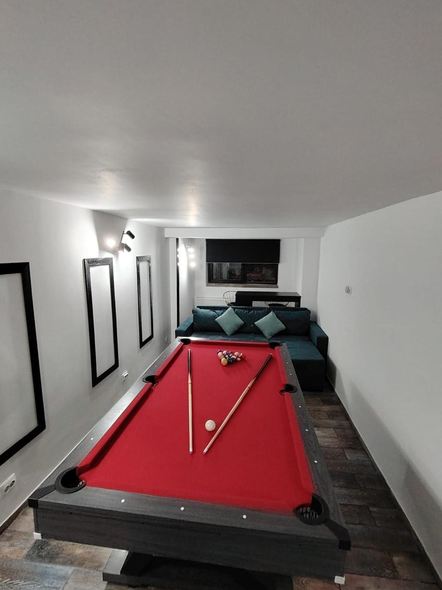 Отель Casa Anne Boutique Брашов Экстерьер фото
